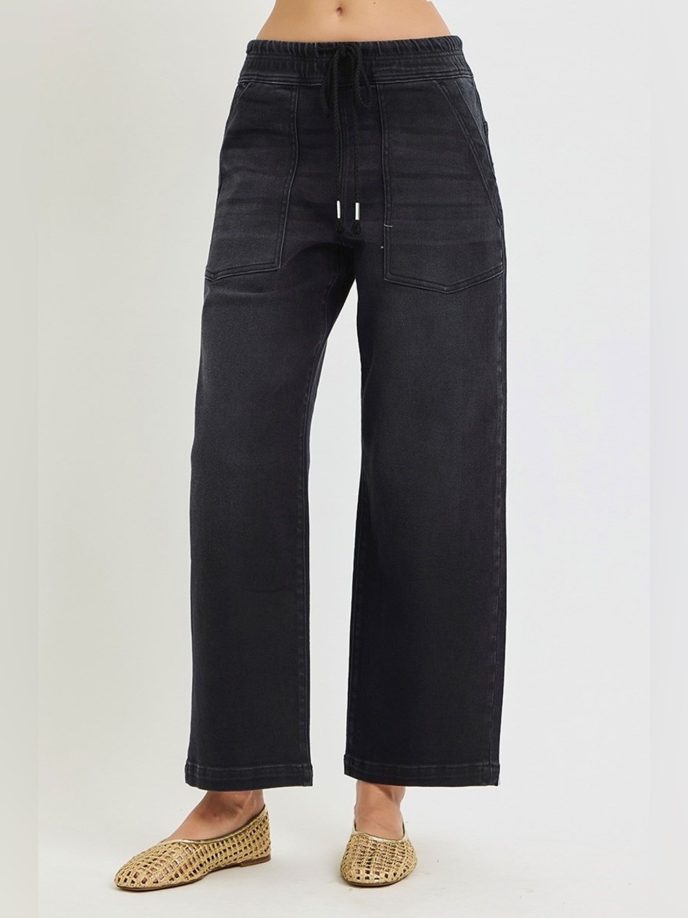 Risen NWT
Wide Leg Drawstring Women’s Jeans - Black